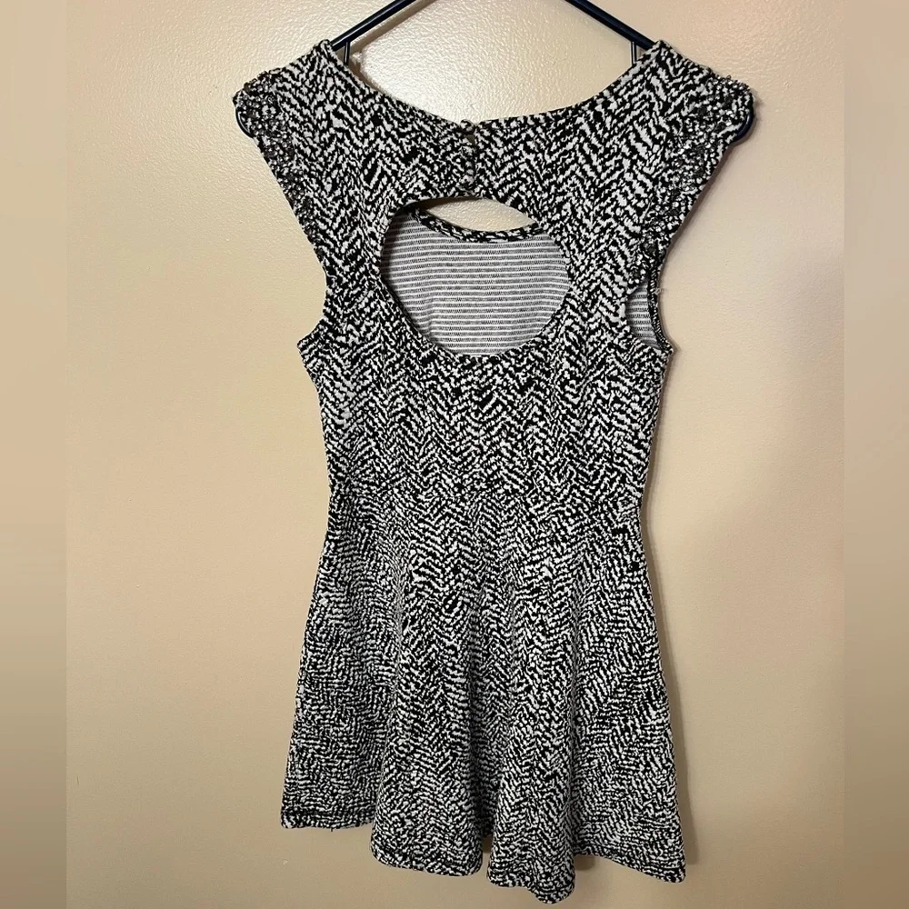 Free People Black/ White Chevron Fit and Flare Embellished Dress Sz S